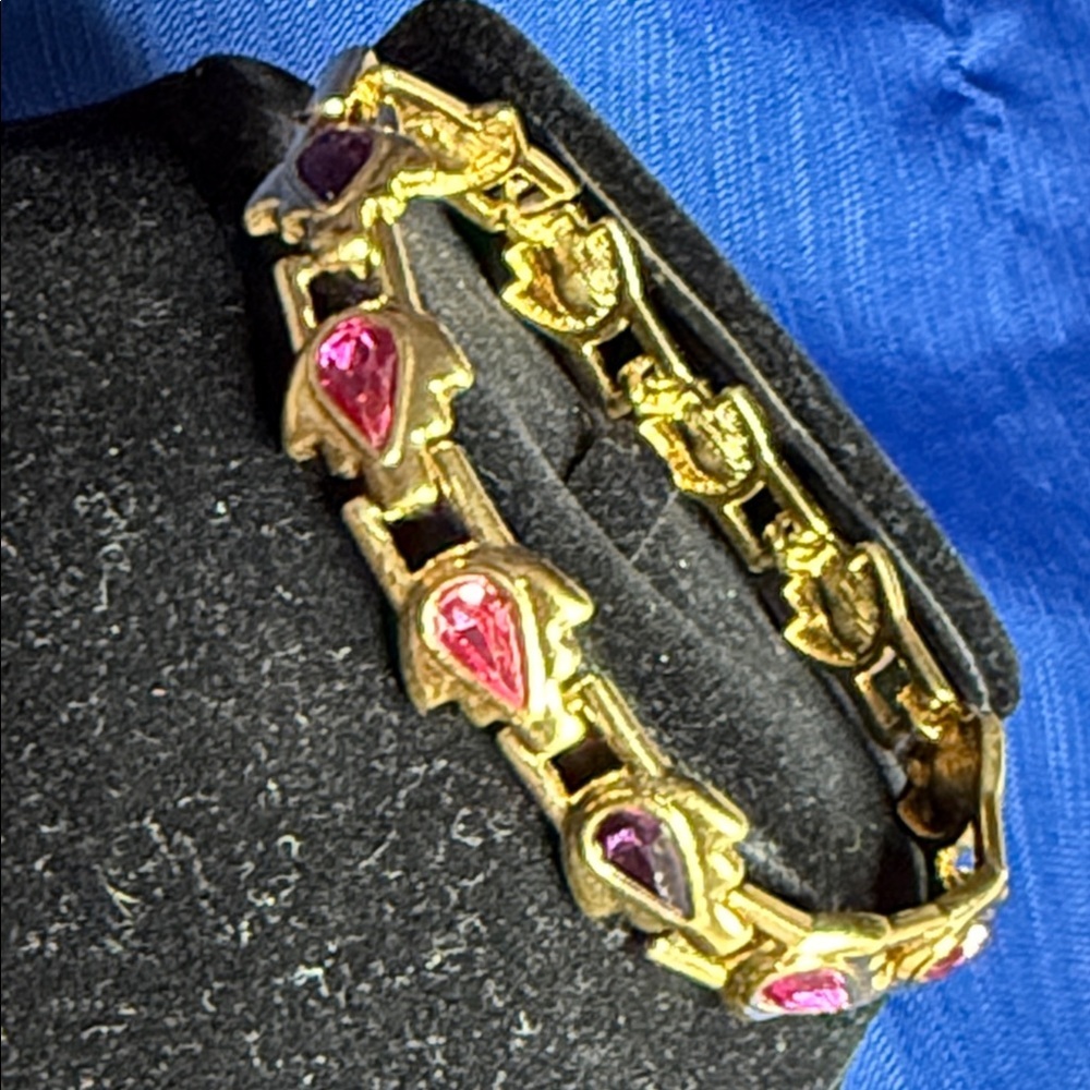 RARE 80's Swan Swarovski Gold Tennis 7.5" Bracelet Pink Purple Teardrop Crystals - Picture 9 of 9